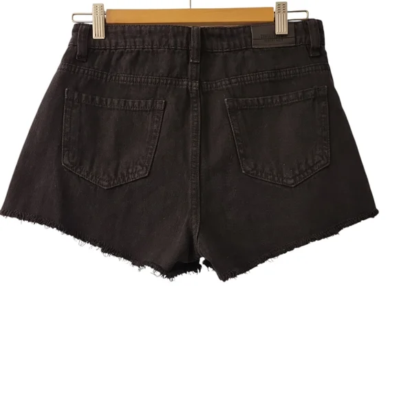 Zara Basic Denim Shorts - Picture 3 of 5